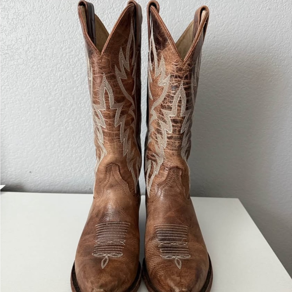 Idyllwind Brown Heeled Boots